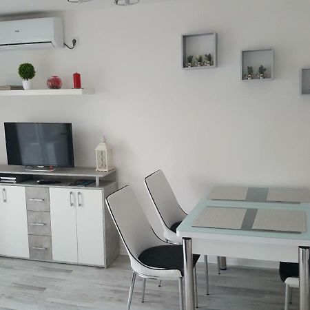 Apartment No1 Кореница Экстерьер фото